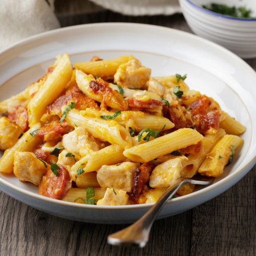 a5. menu de la semaine - Pâtes crémeuses au poulet, épinards et tomates séchées