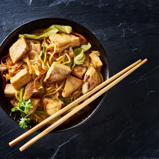 a5. menu de la semaine - Poulet adobo et nouilles de riz aux légumes