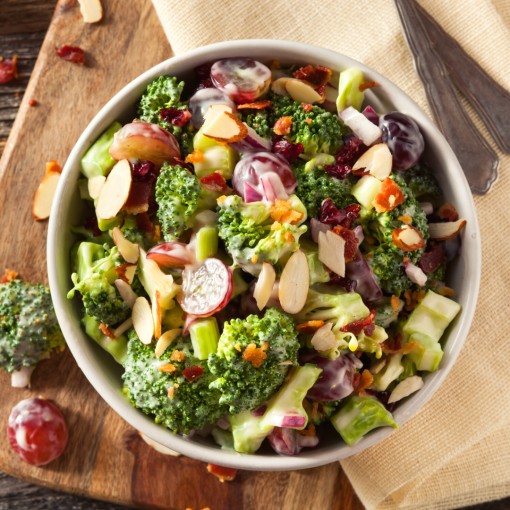 b. Bouchées des fêtes - Salade festive