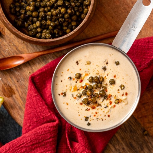 d. Prêt-à -manger congelé: Sauce au poivre et vin blanc